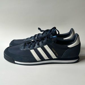 Terry Fox 40th Commemorative running shoes sneakers NWOT